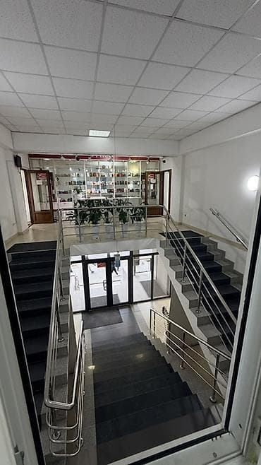 астор: Аренда кабинетов в салонах красоты, 8 м², Для бровиста, Для визажиста, Для лешмейкера — 10