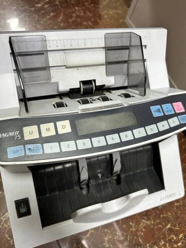 электронные напольные весы б у: Счетчик банкнот MAGNER 75 - Профессиональный настольный счетчик — 2