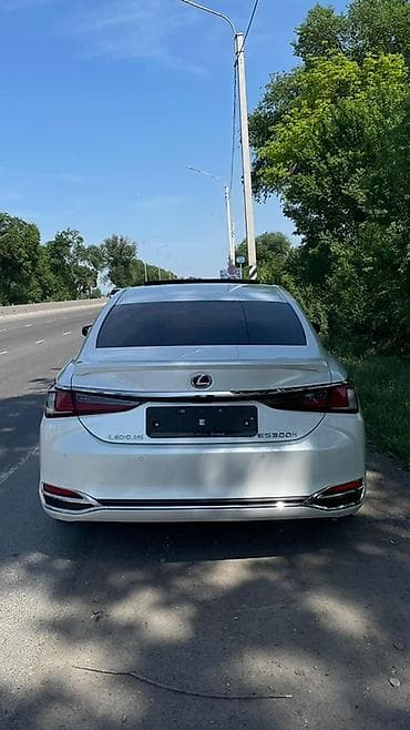 авто в аренду с последующим выкупом бишкек: Lexus ES: 2019 г., 2.5 л, Автомат, Бензин, Седан — 10