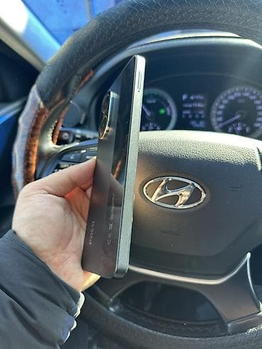 камера для видео: Poco C71, Б/у, 128 ГБ, цвет - Черный, 2 SIM — 4