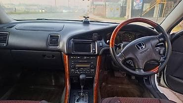 срв 1997: Honda Inspire: 2002 г., 2.5 л, Автомат, Бензин, Седан — 6