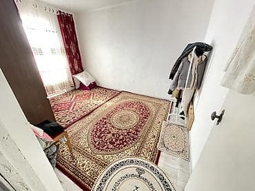 бир комната: 3 бөлмө, Менчик ээси, Чогуу жашоосу жок, Жарым -жартылай эмереги бар — 3