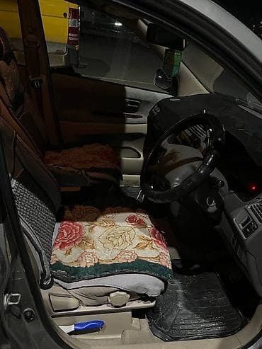 старекс 2: Toyota Ipsum: 1998 г., 2 л, Автомат, Бензин, Минивэн — 7