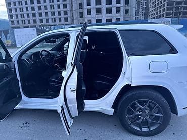 range rove: Jeep Grand Cherokee: 2020 г., Внедорожник — 5