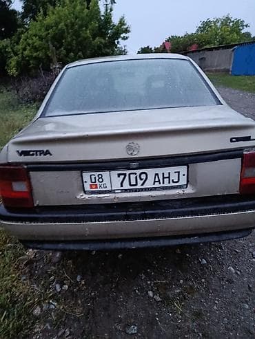 германия товары: Opel Vectra: 1992 г., 1.8 л, Механика, Бензин, Седан — 3