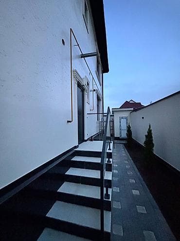 квартиры в канте: Ахунбаева/Тимура Фрунзе ул. Эркеев Марс 60 • Площадь дома: 250 м² — 9