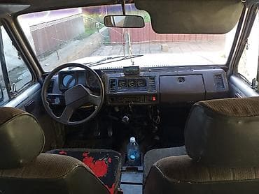 e klass: Isuzu Trooper: 1986 г., 2.8 л, Механика, Бензин, Внедорожник — 3
