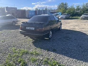 Volkswagen: Volkswagen Passat: 1990 г., 1.8 л, Механика, Бензин, Седан — 3