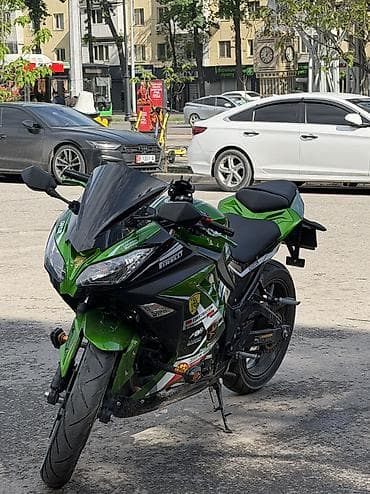 кавасаки 300 ниндзя: Спортбайк Kawasaki, 250 куб. см, Бензин, Взрослый, Б/у — 1