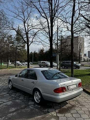 е 211: Mercedes-Benz E-Class: 1997 г., 2.8 л, Автомат, Бензин, Седан — 2