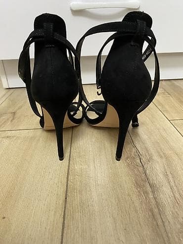 туфли черные женские: Туфли, 35, Новый, цвет - Черный, Самовывоз, Платная доставка — 1