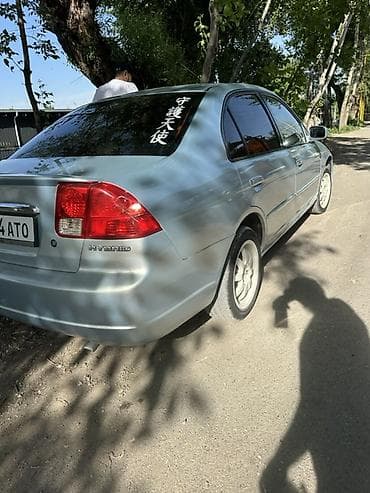 mini v: Honda Civic: 2002 г., 1.5 л, Робот, Гибрид, Седан — 2