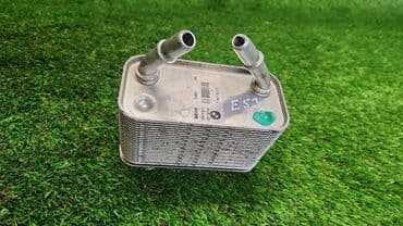 n62: Масляный радиатор BMW 2005 г., Б/у, Оригинал, Германия — 2