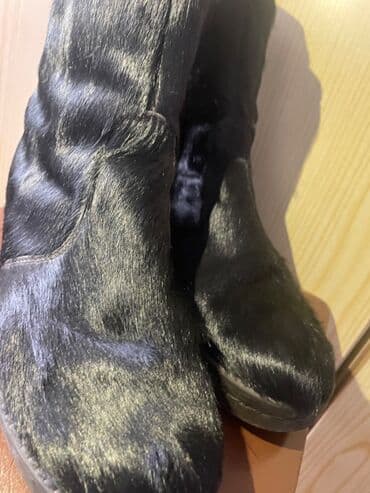 Продаю обувь с нерпы
