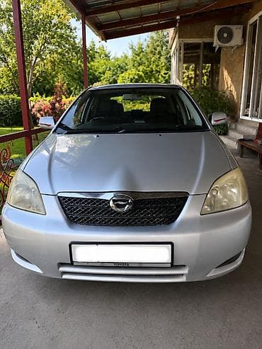 corolla: Toyota Corolla: 2003 г., 1.5 л, Автомат, Газ, Хэтчбэк — 2