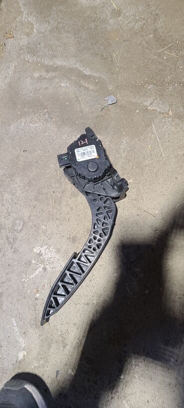 полировочный круг: Электронная педаль акселератора (узел «газ» в сборе) для автомобилей — 1