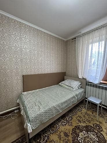 хата цум: 160 м², 6 комнат — 3
