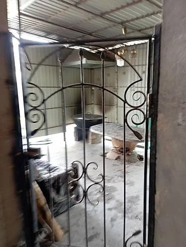 сниму квартиру 3 комнатную: 10 м², 3 комнаты, Утепленный, Забор, огорожен — 3