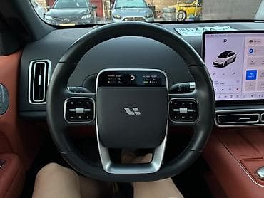 Продажа авто: Lixiang L6: 2024 г., 1.5 л, Автомат, Гибрид, Кроссовер — 7
