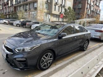 Kia K3: 2019 г., 1.6 л, Вариатор, Бензин, Седан