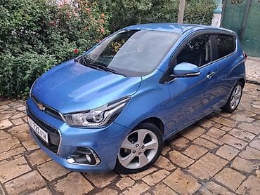 Транспорт: Chevrolet Spark: 2017 г., Механика, Хэтчбэк — 4