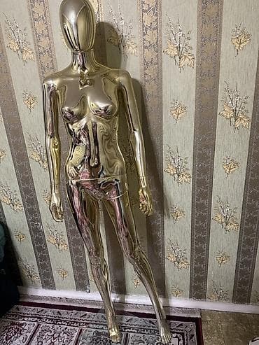 Глянцевый манекен женской фигуры, полноразмерный, с хромированным