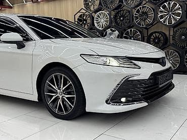 crown 2018: Toyota Camry: 2021 г., 2.5 л, Автомат, Гибрид, Седан — 5