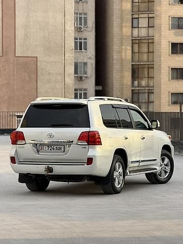 сколько стоит ленд крузер 300: Toyota Land Cruiser: 2013 г., Автомат, Внедорожник — 6