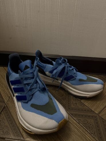 Спецодежда: Мужская обувь в хорошем состоянии Дома слишком много стало, лучше — 8