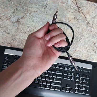 аксессуары для компьютеров: Продам всё вместе клавиатура, мышь, переходник hdmi, переходник USB — 8