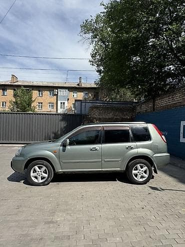 вента машына: Nissan X-Trail: 2002 г., 2 л, Автомат, Бензин, Кроссовер — 2