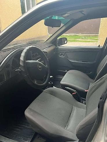 опель вектора с: Daewoo Nexia: 2012 г., 1.5 л, Механика, Бензин, Седан — 4