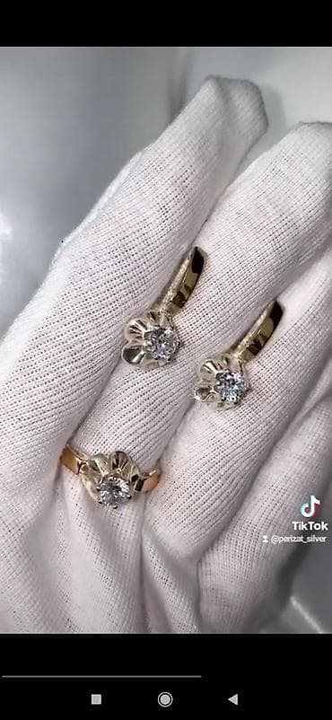 Серебро с золотом 925 пробы Камни Фианиты Размеры имеются Есть