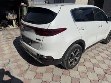 з макс скутер: Kia Sportage: 2018 г., 1.6 л, Дизель, Кроссовер — 3