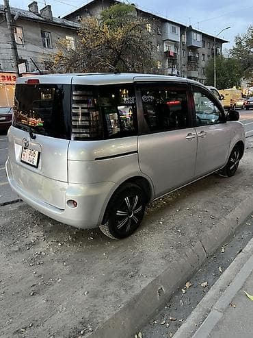таета сиента: Toyota Ist: 2004 г., 1.5 л, Автомат, Бензин, Минивэн — 4