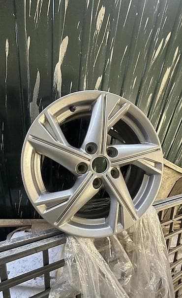 Литые Диски R 16 Hyundai, Комплект, отверстий - 5, Б/у