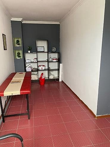 red centr: Бакаева/Гагарина Сдается помещение под офис Площадь: 121м2 Первая — 3