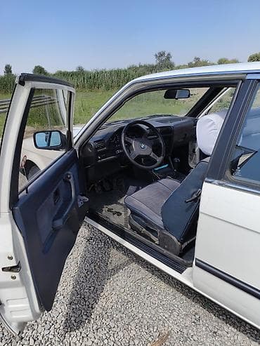 bew e39: BMW 3 series: 1984 г., 2 л, Механика, Бензин, Купе — 5