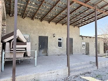 дом с бассейном: Продаётся частный дом с закрытым двором и хозяйственными постройками — 7