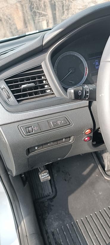 саната элеф: Hyundai Sonata: 2019 г., 2 л, Автомат, Газ, Седан — 9