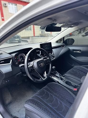 Транспорт: Toyota Corolla: 2020 г., 1.2 л, Автомат, Бензин, Седан — 10