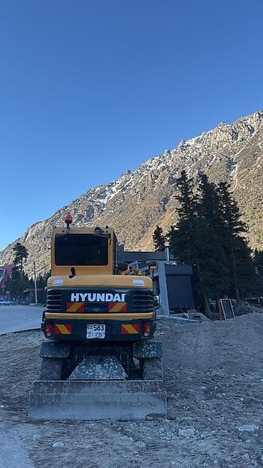 Услуги Экскаватор услуги Экскаваторы услуги Экскаватор