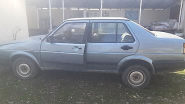 Volkswagen Passat: 1989 г., 1.8 л, Механика, Бензин, Седан — 5