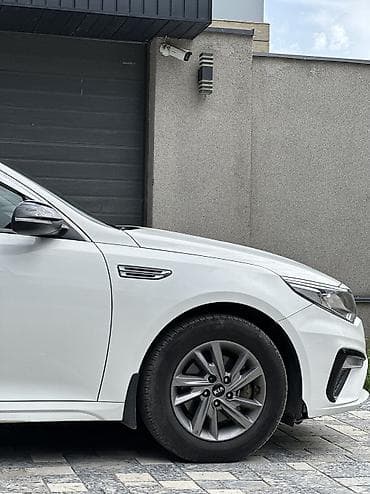 2019: Kia K5: 2019 г., 2 л, Автомат, Газ, Седан — 6