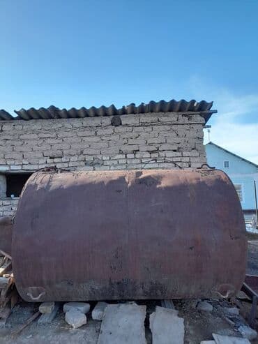 Бочка 3 тонна at lalafo.kg Бочка 3 тонна