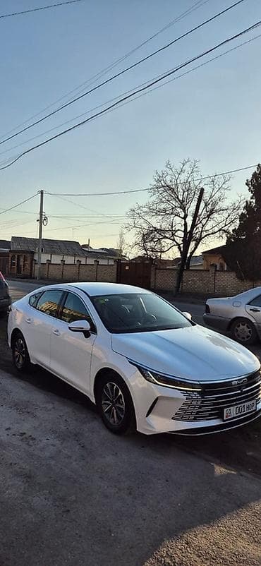 BYD Qin: 2024 г., Гибрид, Седан at lalafo.kg BYD Qin: 2024 г., Гибрид, Седан