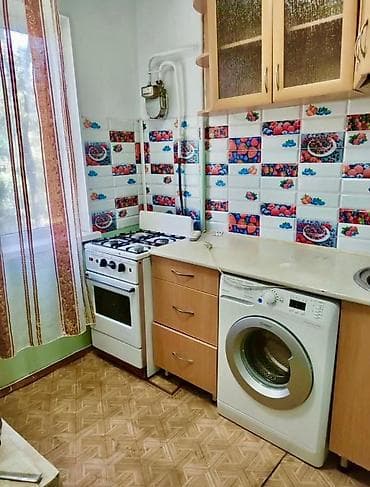 2 bedroom: 2 комнаты, 43 м², 104 серия, 2 этаж, Косметический ремонт — 1