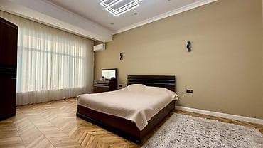 Кыймылсыз мүлк: 330 м², 5 бөлмө — 8