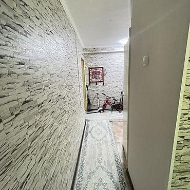 боконбаева советская: 2 комнаты, 49 м², 1 этаж, Косметический ремонт — 3
