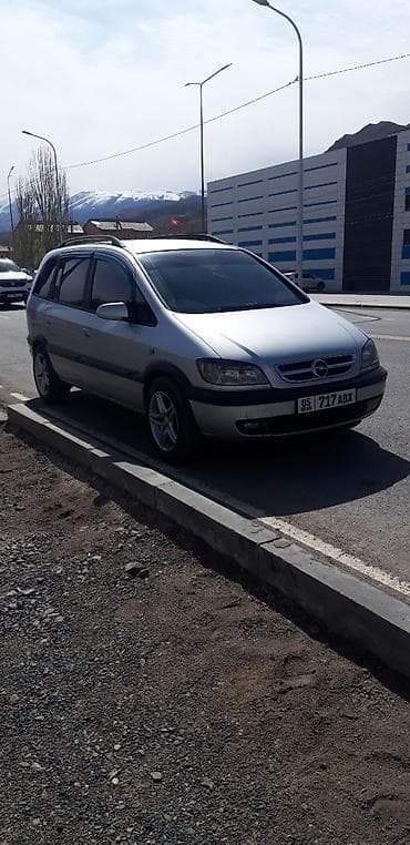 орел зафиро: Opel Zafira: 2003 г., Автомат, Бензин, Минивэн — 6